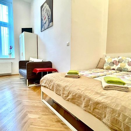 Private Place With A Soul Виена Екстериор снимка