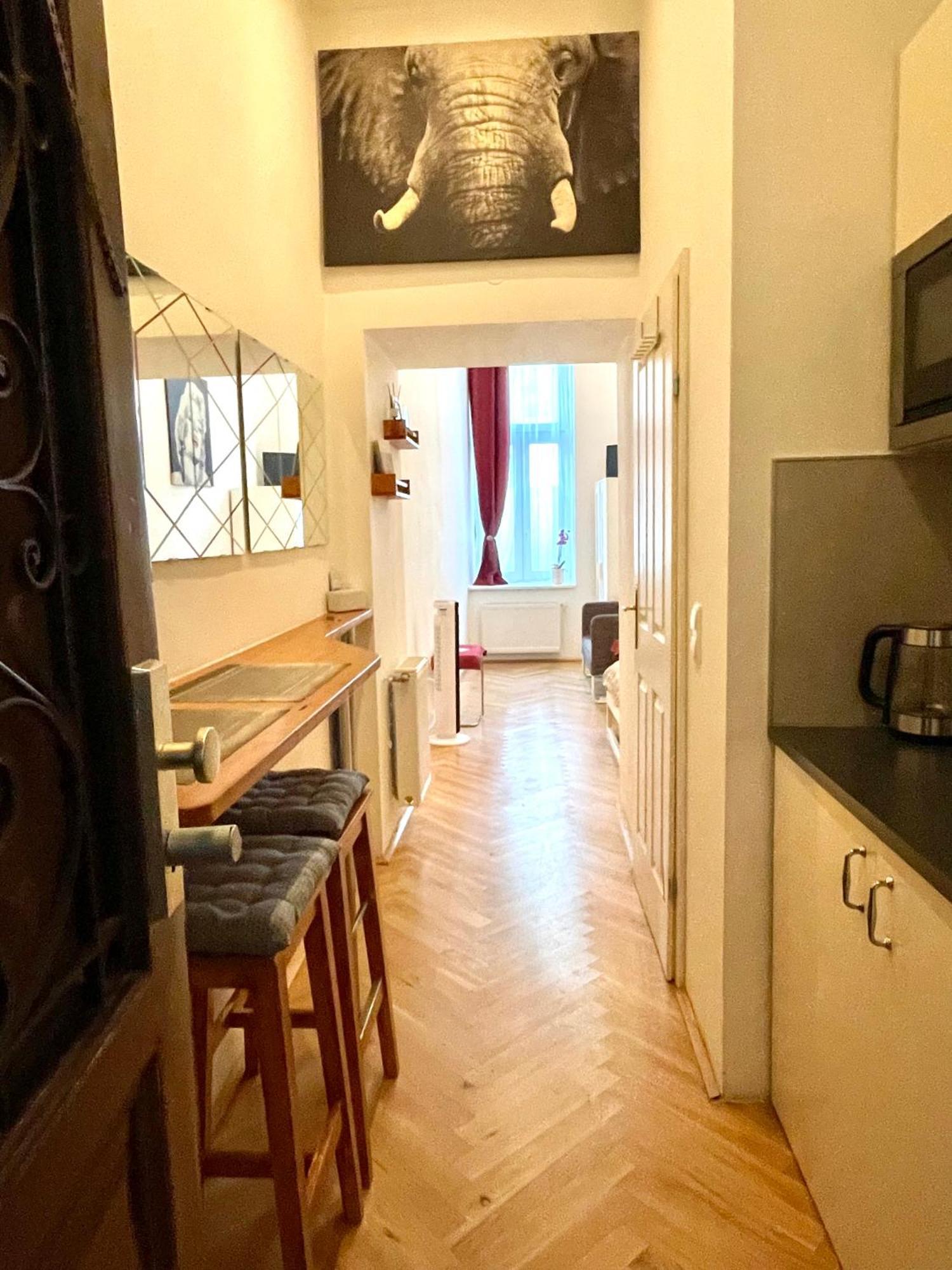 Private Place With A Soul Виена Екстериор снимка